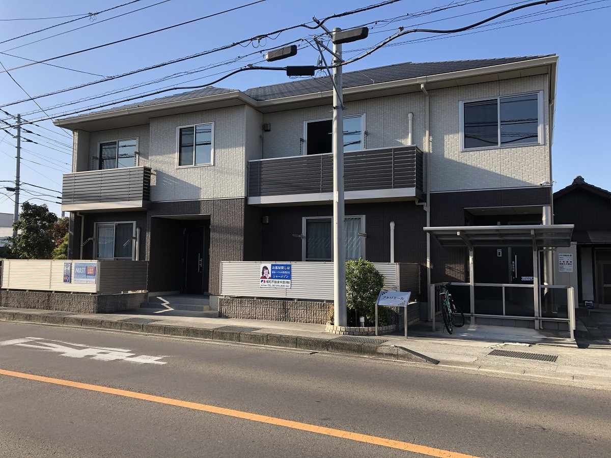 アトリエール 201号室