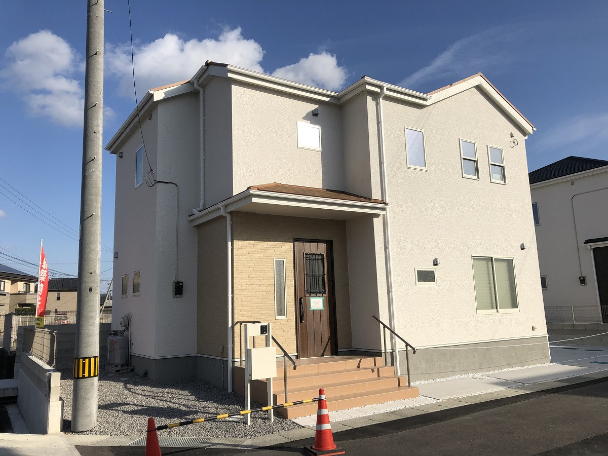 リーブルガーデン綾川町滝宮 1号棟