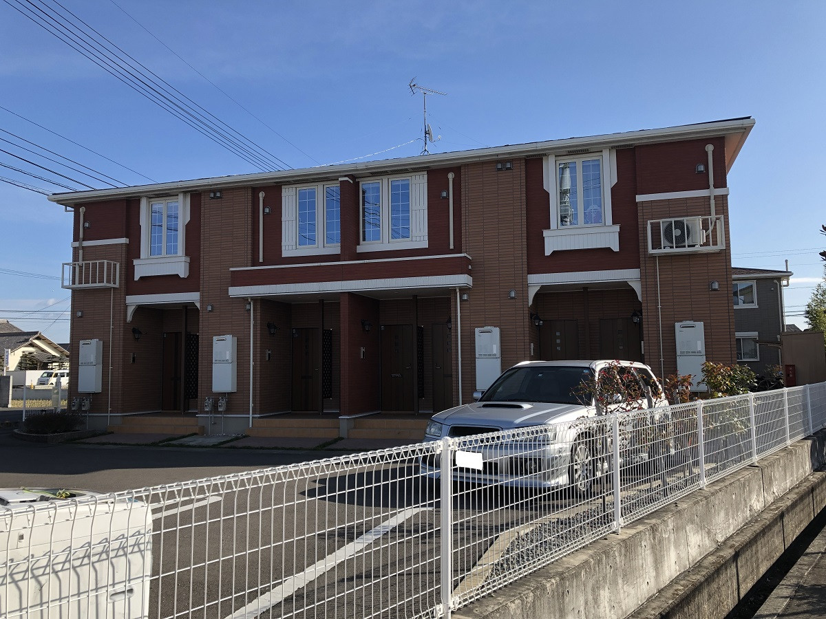 アヴェニール B棟 201号室